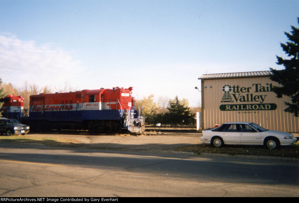 MNN GP9 #1483 - Minnesota Northern